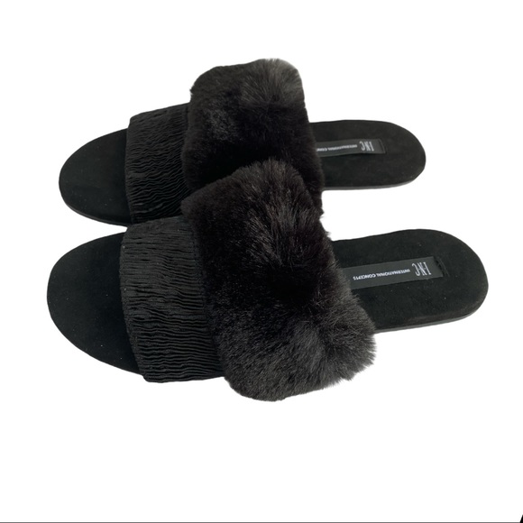 INC International Concepts Double Band Slippers - Picture 3 of 4